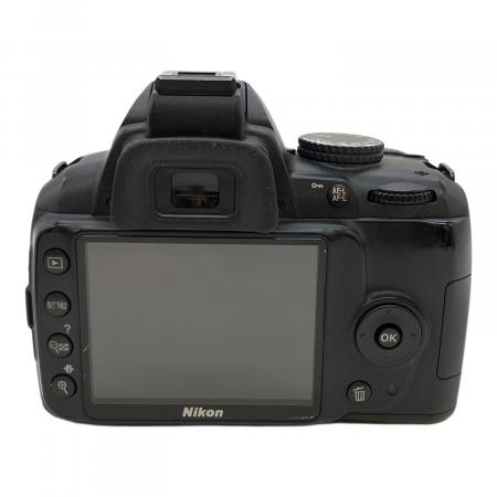 Nikon (ニコン) 一眼レフカメラ・レンズセット D3000 ダブルズーム