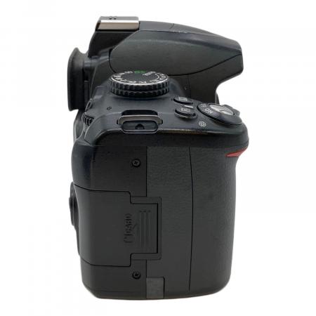 Nikon (ニコン) 一眼レフカメラ・レンズセット D3000 ダブルズーム