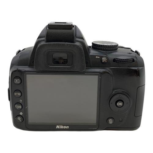 Nikon (ニコン) 一眼レフカメラ・レンズセット D3000 ダブルズームキット