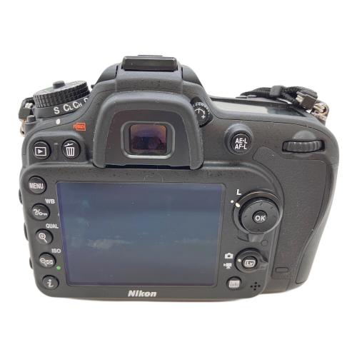 Nikon (ニコン) 一眼レフカメラ D7100