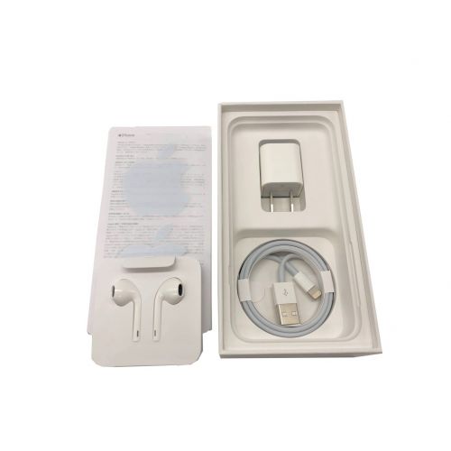 Apple (アップル) iPhone7