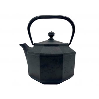 南部鉄器 (ナンブテッキ) 小鉄瓶 八角