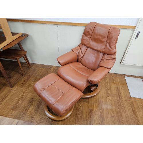 Ekornes (エコーネス) ストレスレスレノチェア ブラウン オットマン付