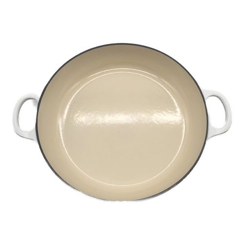 LE CREUSET (ルクルーゼ) 両手鍋 ホワイト 26cm ビュッフェ 