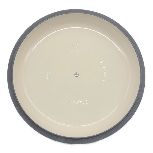 LE CREUSET (ルクルーゼ) 両手鍋 ホワイト 26cm ビュッフェ