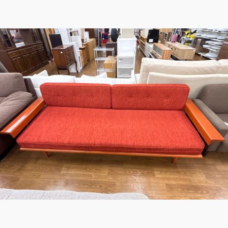 ACME (アクメ) 3人掛けソファー レッド 34 CARDIFF SOFA｜トレファクONLINE