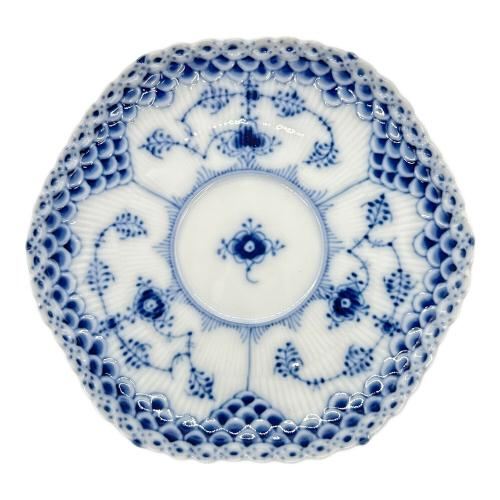 ROYAL COPENHAGEN (ロイヤル・コペンハーゲン) カップ&ソーサー ソーサー欠け有 顔付き ブルーフルーテッド・フルレース