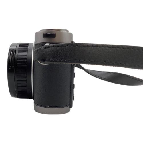 Leica (ライカ) コンパクトデジタルカメラ X1 1290万画素(総画素) APS-C型CMOS 専用電池 SDHCカード対応 通常：ISO100～3200 3コマ/秒 30～1/2000 秒 -