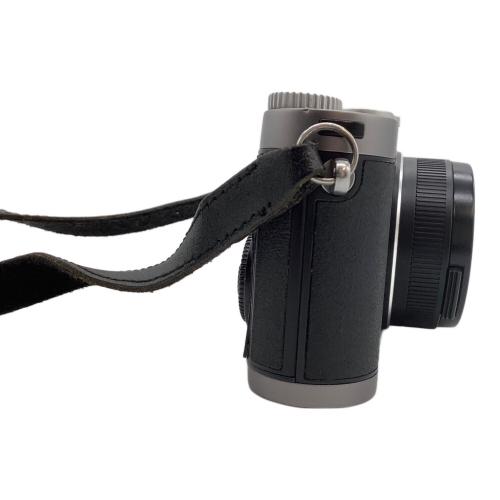 Leica (ライカ) コンパクトデジタルカメラ X1 1290万画素(総画素) APS-C型CMOS 専用電池 SDHCカード対応 通常：ISO100～3200 3コマ/秒 30～1/2000 秒 -