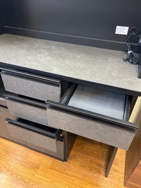 ニトリ キッチンボード グレー×ブラック 幅120cm×高さ200cm レンジ台付