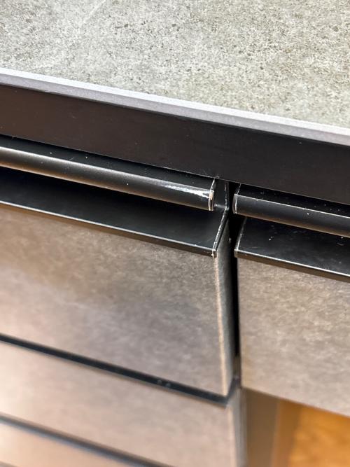 ニトリ キッチンボード グレー×ブラック 幅120cm×高さ200cm レンジ台付 リガーレ