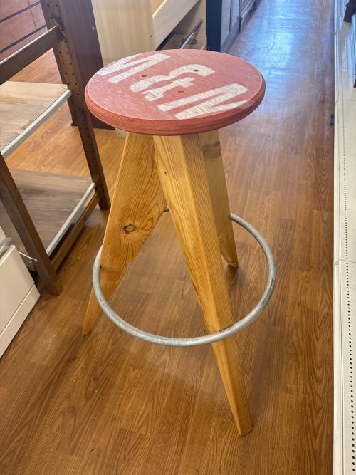 M&M FURNITURE (エムアンドエム) スツール ナチュラル×レッド 325