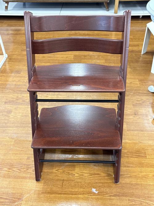 STOKKE (ストッケ) ベビーチェア ブラウン 現行モデル 1人掛け