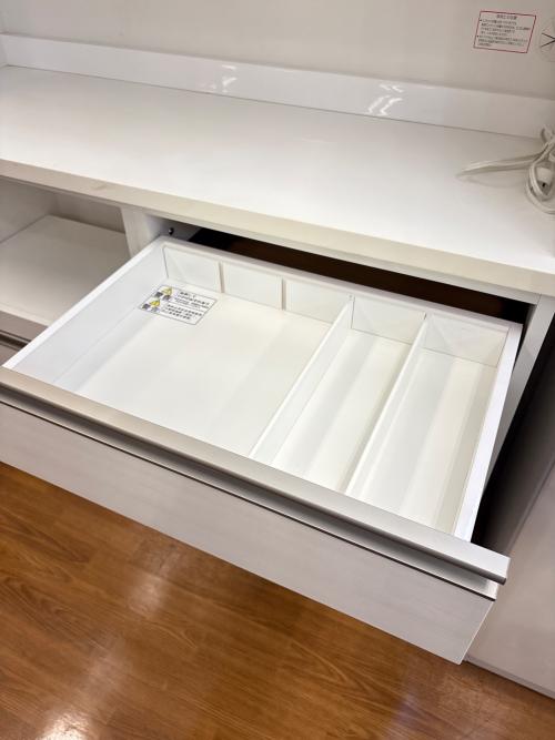 ニトリ キッチンボード ホワイト 2枚扉 リガーレ