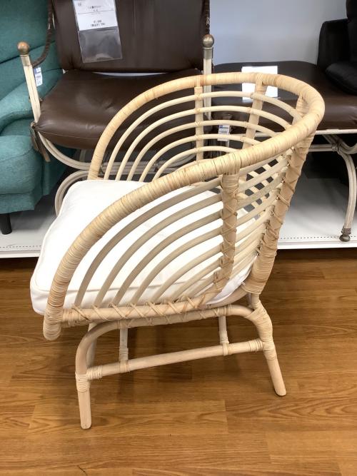 IKEA (イケア) ラタンチェア ナチュラル×ホワイト 1人掛け BUSKBO