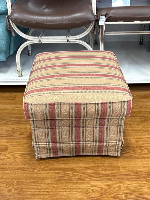 オットマン ベージュ×レッド 129 ファブリック