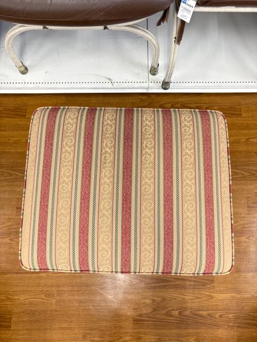 オットマン ベージュ×レッド 129 ファブリック