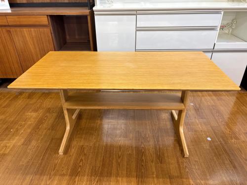 無印良品 (ムジルシリョウヒン) ダイニングテーブル ベージュ オーク材 リビングでもダイニングでもつかえる