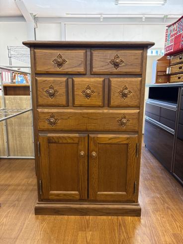 中古品　葉山家具　キャビネット　古いモデル　公田店 ドレッサーのようなキャビネット［葉山家具］ | ReBuilding Center