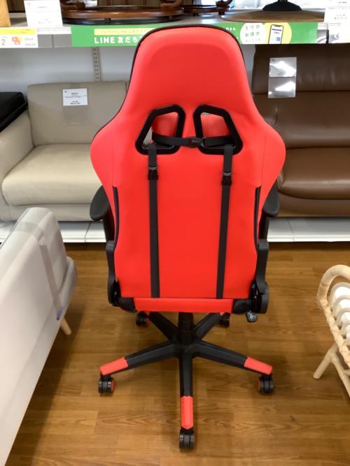 VERSUS CHAIR ゲーミングチェア レッド×ブラック 37 アーム付 合皮