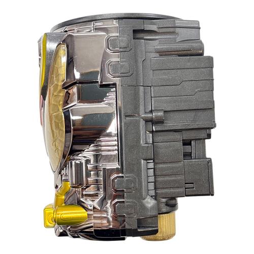 仮面ライダービルド (カメンライダービルド) 仮面ライダー DXクローズビルド缶