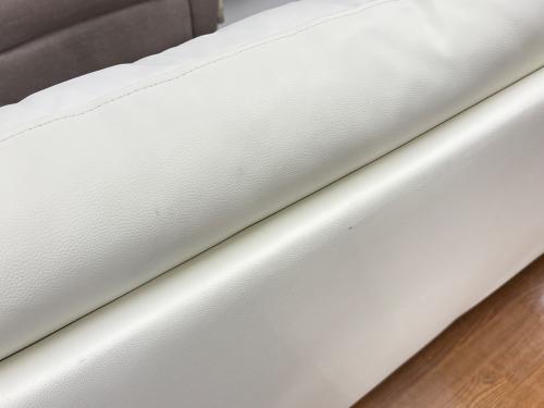 ニトリ 3人掛けソファー ホワイト 合皮