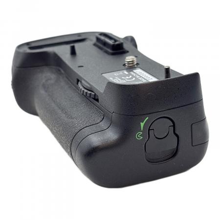 純正 新品 Nikon マルチパワーバッテリーパック MB-D12　D800 D800E D810用