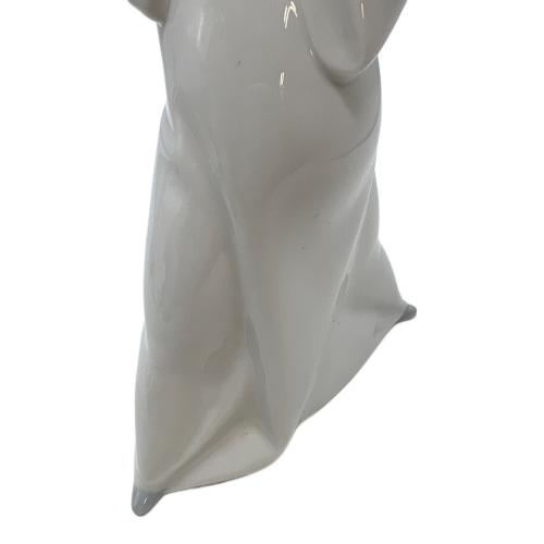 LLADRO (リヤドロ) フィギュリン 天使の考えごと<うん、そうしよう>