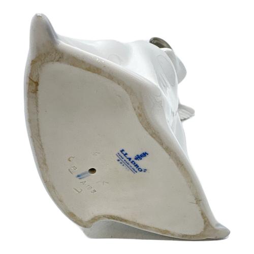 LLADRO (リヤドロ) フィギュリン 天使の考えごと<うん、そうしよう>