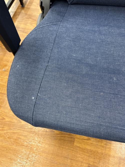 AK Racing (エーケーレーシング) ゲーミングチェア 岡山県 デニム @ ネイビー Premium Denim Lite