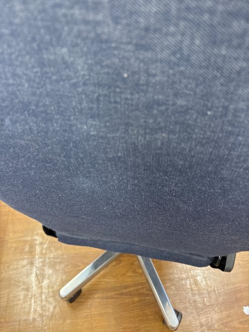 AK Racing (エーケーレーシング) ゲーミングチェア 岡山県 デニム @ ネイビー Premium Denim Lite