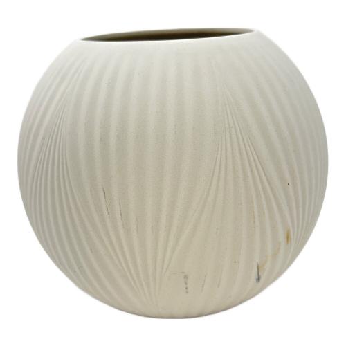 Wedgwood (ウェッジウッド) フラワーベース ホワイトフォリアベース