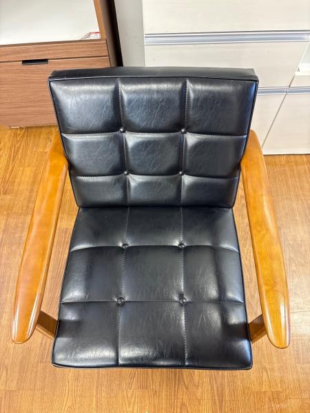 カリモク60 (カリモクロクマル) 1人掛けソファー W36170 35