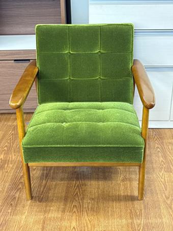 カリモク60 (カリモクロクマル) 1人掛けソファー 35 モケットグリーン Kチェア