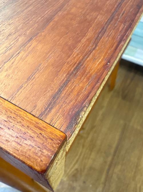 AB Carlstrom＆CO社 ナイトテーブル スウェーデン製 北欧家具 AB Carlstrom＆Co Mobelfabrik ベッドサイドテーブル スウェーデン製