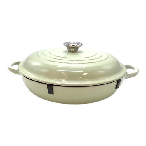 LE CREUSET (ルクルーゼ) 両手鍋 SIZE 26cm ワサビ ビュッフェ・キャセロール
