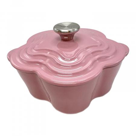 LE CREUSET (ルクルーゼ) ココット・フルール ピンク｜トレファクONLINE