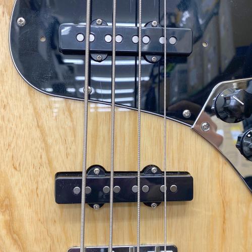 FENDER (フェンダー) Traditional II 70s Jazz Bass MN Natural ジャズベース ジャズベース @