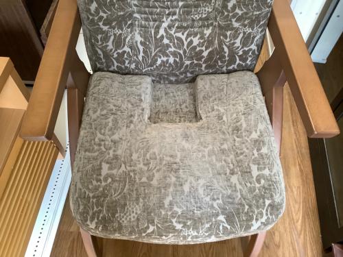 ポスチャーサポートチェア 腰痛対策