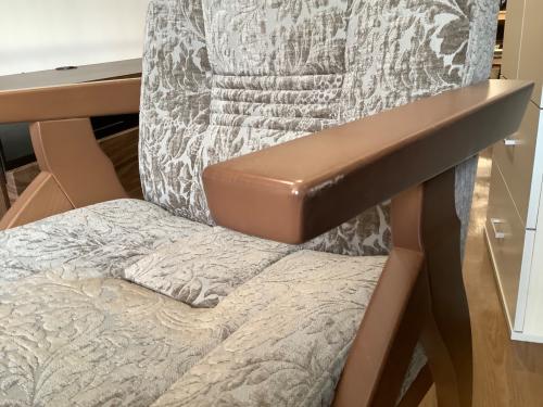 ポスチャーサポートチェア 腰痛対策