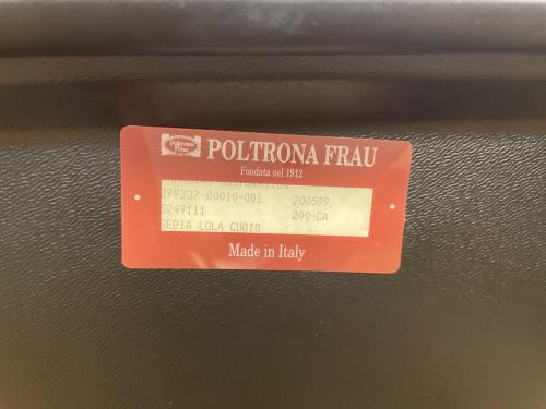 Poltrona Frau (ポルトローナフラウ) イス 5249111 @ ブラック SEDIA LOLA CUID