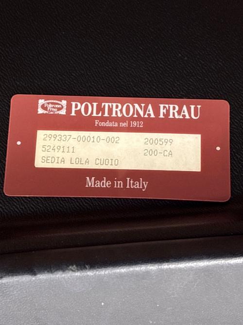 Poltrona Frau (ポルトローナフラウ) イス @ ブラック SEDIA LOLA CUID