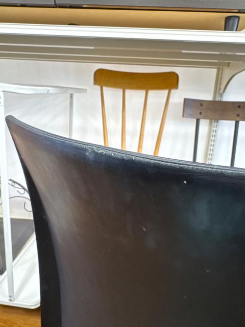 Poltrona Frau (ポルトローナフラウ) イス @ ブラック SEDIA LOLA CUID