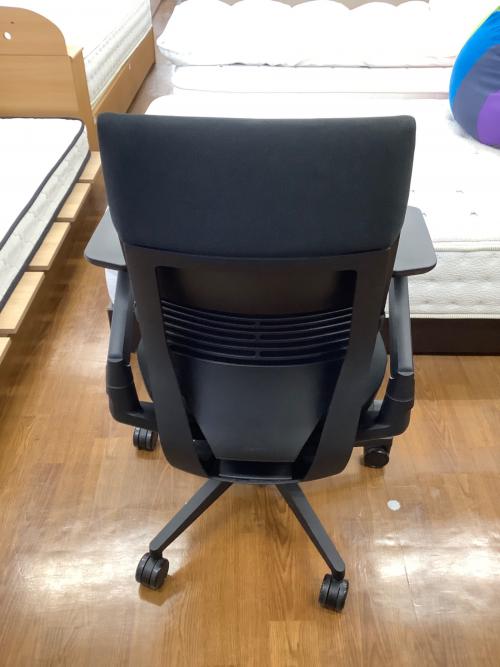 Steelcase (スチールケース) ワークチェアー Gestur 259 ブラック