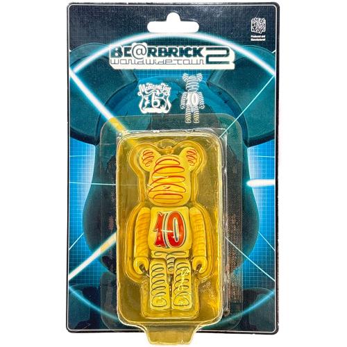 BEAR BRICK (ベアブリック) WORLD WIDE TOUR 2 記念モデル フィギュア 外装ヤケ有