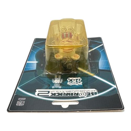 BEAR BRICK (ベアブリック) WORLD WIDE TOUR 2 記念モデル フィギュア 外装ヤケ有