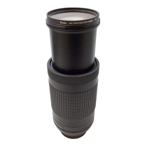 Nikon (ニコン) デジタル一眼レフカメラ D5600 ダブルズームキット(AF-P DX NIKKOR 70-300mm)付 動作確認済み
