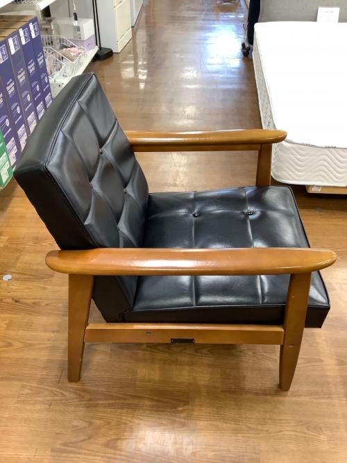 カリモク60 (カリモクロクマル) Kチェア 1シーター ブラック×ブラウン