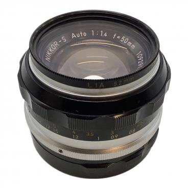 Nikon (ニコン) ミラーレスカメラ 1 J1 ダブルズームキット ボディに