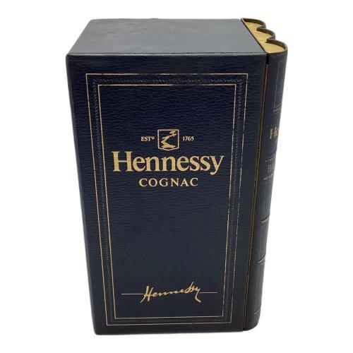 ヘネシー (Hennessy) シルバートップ コニャック ブック型ケース付 700ml